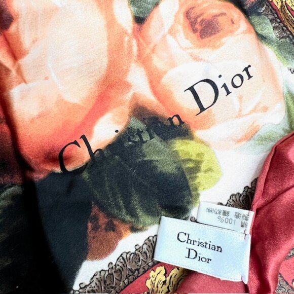Over size Christian Dior 100% silk scarf or wrap full body, 43" x 43" size(23) - Picture 13 of 14